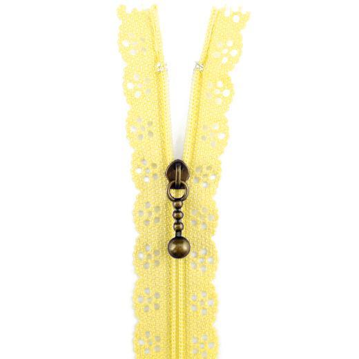 Buddly Crafts 20cm Lace Edge Zipper - Picture 15 of 21